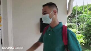 Brooklyn Chase Gets Caught Streaming A Sex Show On Cam