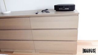 Sink Your Cock in Here