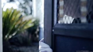 Future Darkly: Pandemic - Kate and the Free Man