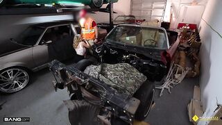 Bang - Blake Blakely Wants To Sell Her Car And Be A Movie Star