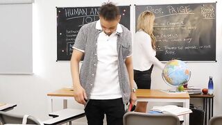 Naughty America - Professor Kayla Paige knows how to teach