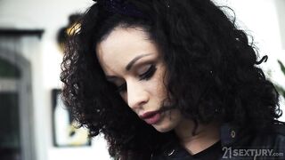 21 Sextury - Catnip For The Cat Burglar