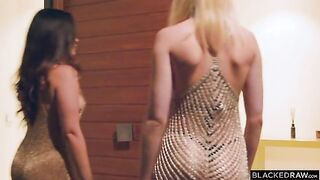 Blacked Raw - Top That