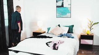 Mommys Girl -  Bad Vibes