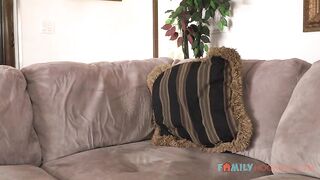 Family HookUps - Rosalyn Sphinx makes a deal with her stepdad while mom is away