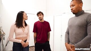 Reality Kings - Unsupervised in the Sex Museum