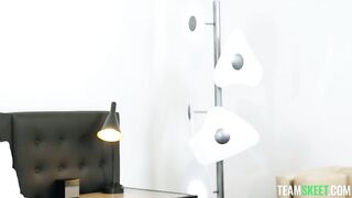 Team Skett - The New Girl in Red