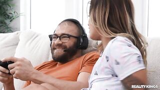 Reality Kings - Dickstracting Her Gamer BF