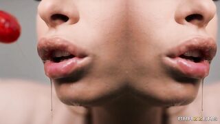 Brazzers - ZZ Guide to: Sloppy Blowjobs