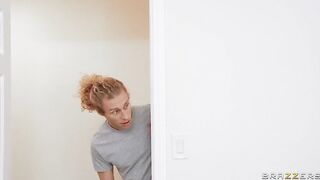 Brazzers - Lesbian Couple Wants Roommate Dick