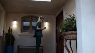 Girls Way - A Clinic In Romance