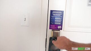 Team Skett - New Girl in Town