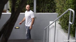 Reality Kings - Lotioning Leana