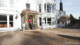 Brazzers - Banging The Bellhop