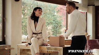 Private - Catherine Knight, Friends With Benefits