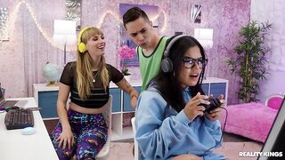 Reality Kings - Sexy Streamer Goes All The Way