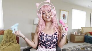 Brazzers - E-Girl Gets D'd While MILF Jerks & Cleans