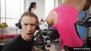 Brazzers - Dick Riding Buttcamp