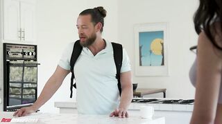 New Sesations - Scarlett Finds Her Babysitter Positions