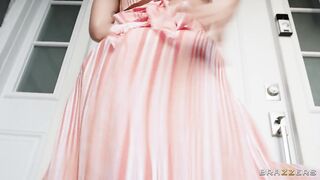 Brazzers - Anal Angel Next Door