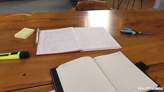 Reality Kings - Glasses Babe Dickstraction