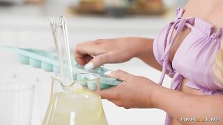 Brazzers - Put That Pussy On Ice