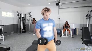 Brazzers - Direct-2-Face Vabbing Squats