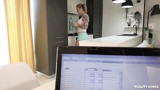 Reality Kings - Spread Her on the Sheets