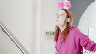 Brazzers - Hot MILF, Party Crasher