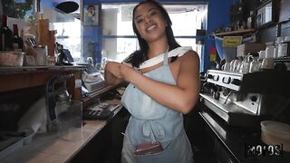 Mofos - The Café Waitress gets Creampied