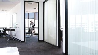 Girls Way - Lady Boss: New Boss Goss