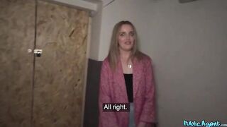 Public Agent - Aussie Can Handle The Balls