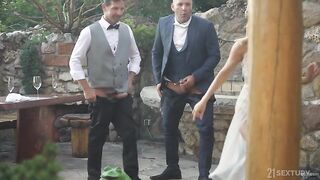 21 Sextury - Horny Honeymooners