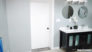 Reality Kings - Sneaky Sex - U Up?