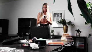 Naughty America - Tough boss Mandy Rhea needs a good fuck from her assistant