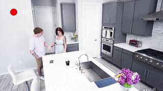 Spyfam - Oiling Up Stepsis