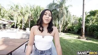 Bang Bros - Emerald Loves Big Cock