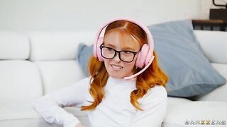 Brazzers - American Bimbo 2 - Gamer Girl