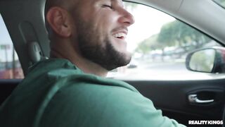 Reality Kings - Kiss Me, I Squirt