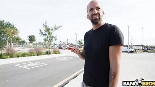 Bang Bros - Sara Loves Public Anal