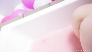 Evil Angel - Milky Bathtub Enemas