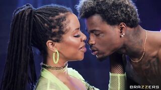 Brazzers - Anal s Tight On A Neon Night