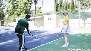 Mom Swap - Serving Balls