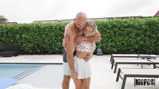 Mofos - Make Him Dance