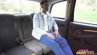 Female Fake Taxi - This is the Flirting Taxi