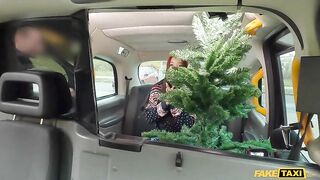 Fake Taxi - Cute Brazilian gives Xmas tip