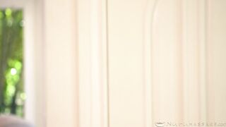 NuruMassage - Kink in My Neck