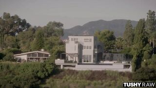 Tushy Raw - Tiny Cutie Liz Has Huge Anal Appetite