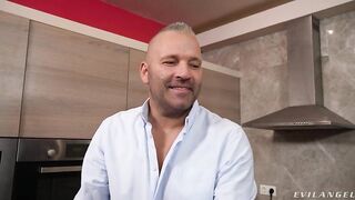 Evil Angel - TIFFANY ROUSSO Squirts In DP 3-Way