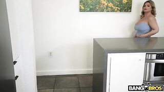 Bang Bros - Handy Andie Worlds Best Step Mom